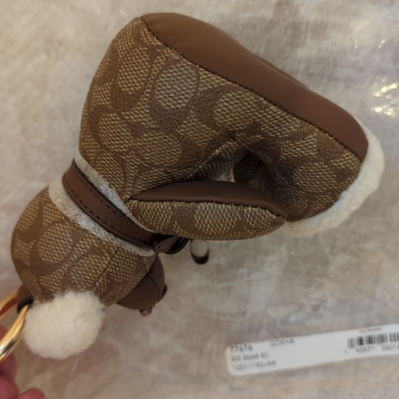 Coach Bear bag charm 🥰 NWT - Picture 5 of 6